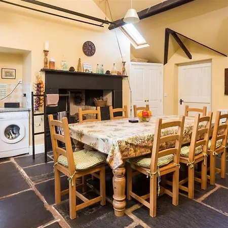 Hall Holiday home *